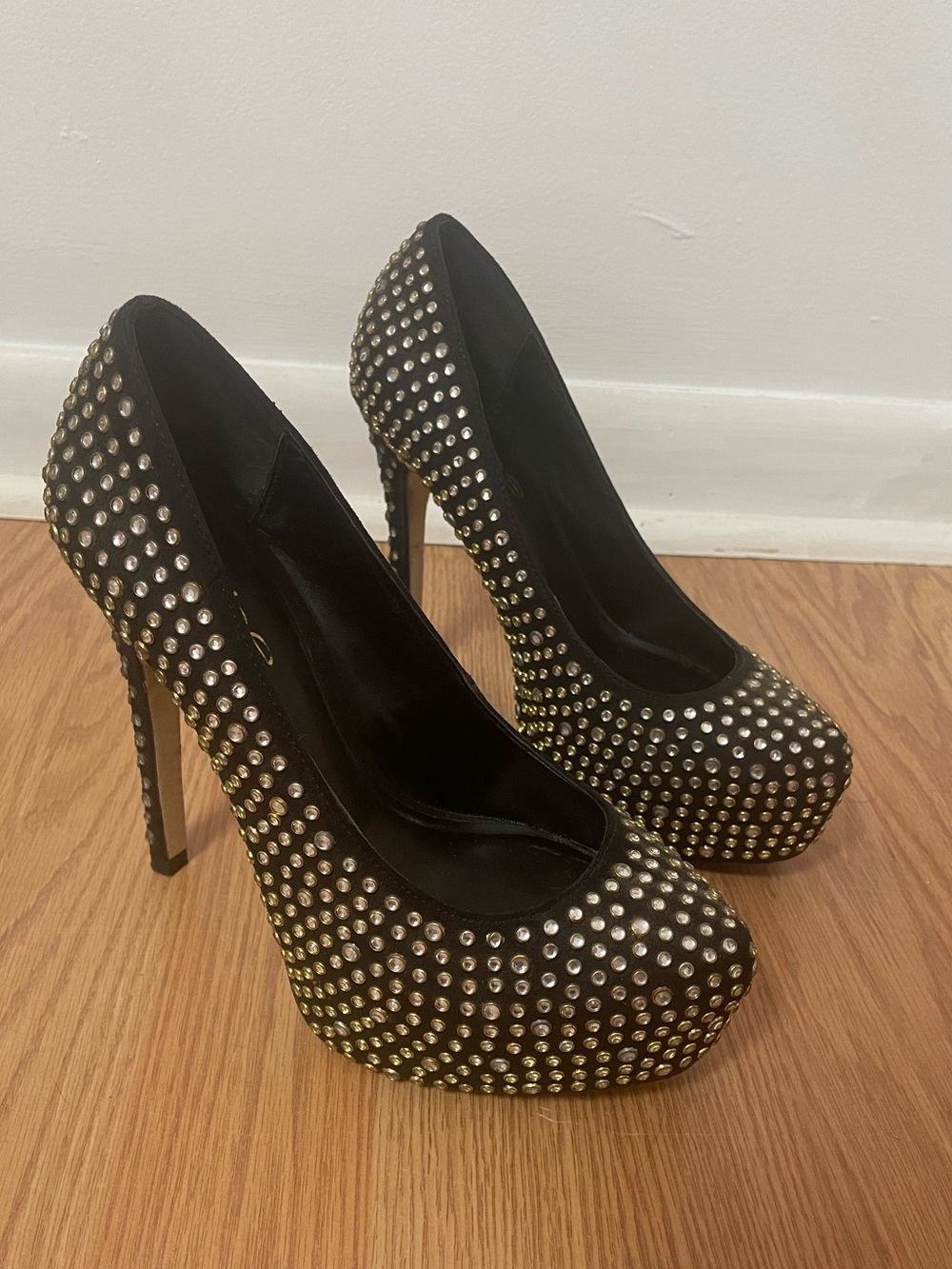 Black and Gold Stiletto Heels